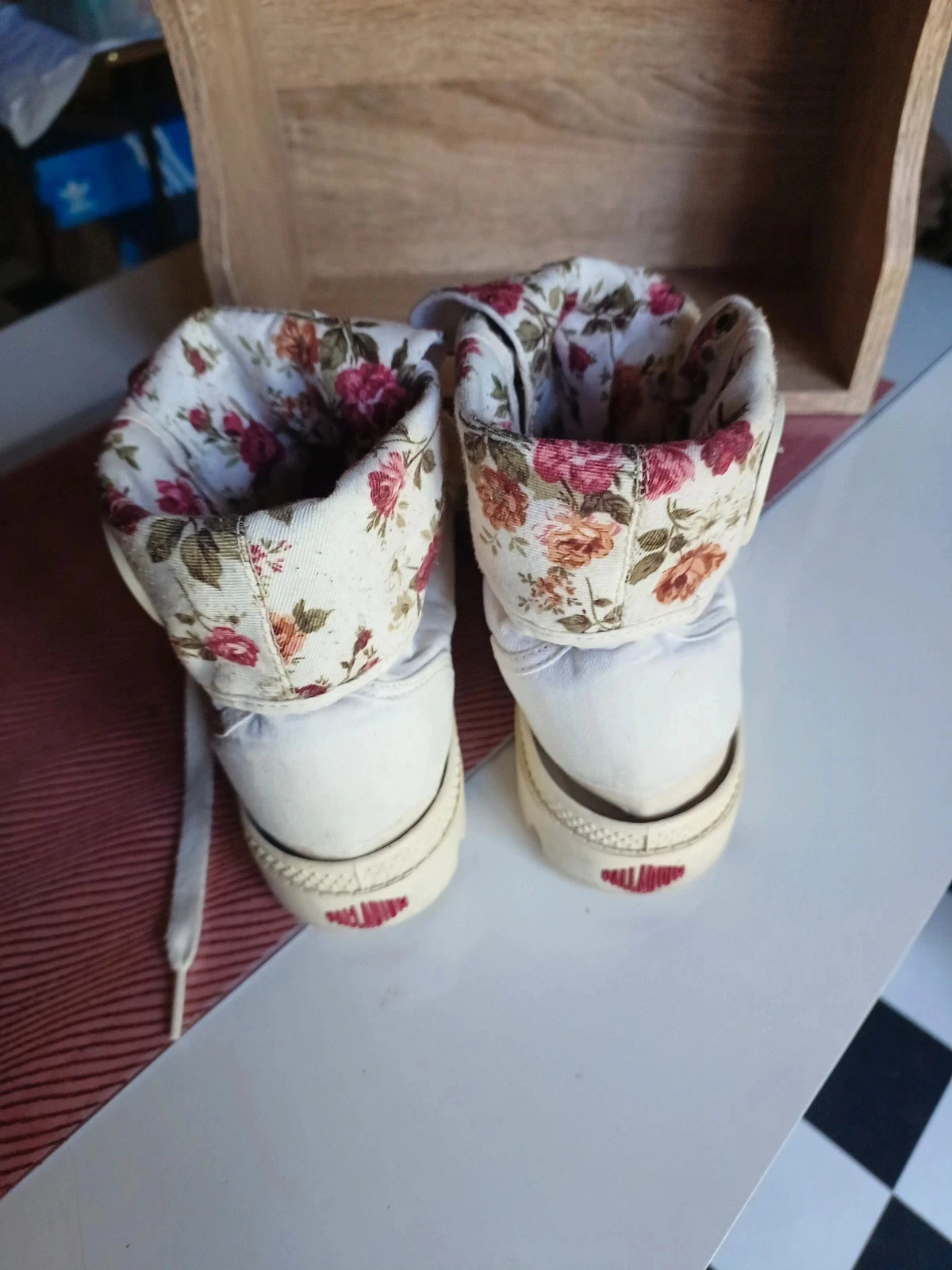 Palladium blanc cassé fleuri  pointure 39 – photo 10